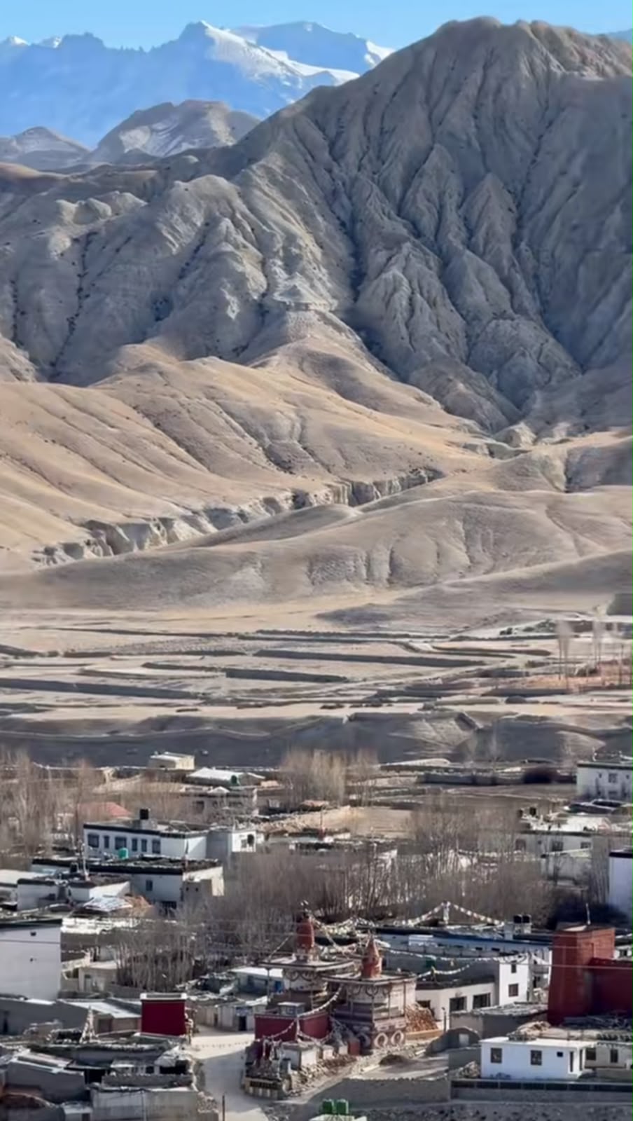 Upper Mustang tour package Nepal with Lo Manthang